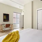 Fidi 2 Bedroom With Keyless Entry And Fully Furnished * Boston