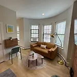 Apartment Peaceful Back Bay