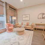 Luxury 2 Bedroom Apartment *