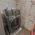 Downton Luxurious 2 Bed Apartment Boston