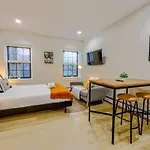Quiet Circa South End Apartment
