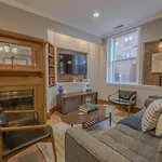 Classic 2bed 2bath W Patio In Back Bay Apartment *