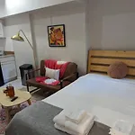 Tranquil South End Studio