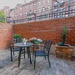 Classic 2Bed 2Bath Apartment W Patio In Back Bay