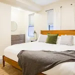 Perfect North End 2br 2ba Laundry