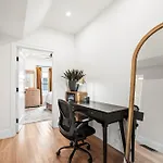 Forest Hill -boston Apartment *