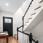 Apartment Forest Hill -boston
