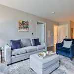 Luxury Apt In Seaport With Gym