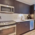 Luxury In Seaport With Gym Apartment Boston