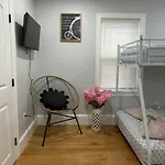 85b Brand New 3br, 2ba, Walk To Transit, Near Apartment *