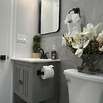 85b Brand New 3br, 2ba, Walk To Transit, Near Apartment Boston