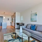 Apartment Luxury Seaport With Gym And Pool Boston