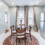 Stylish 3 Bedroom Apartment Boston