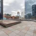 Apartment Modern With Water Views Boston