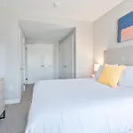 Apartment Luxury In Heart Of Seaport *