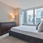 Modern In Seaport With Gym Apartment