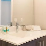 Apartment Private Downtown Near Harbor