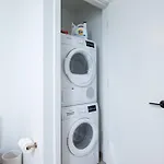 Back-Bay Upscale Central Condo Rooftop & Parking