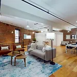 Garden 1Br Loft In Back Bay Near Copley