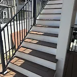 Apartment Forest Hill -boston
