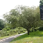 1br In Bostons Fenway Neighborhood *