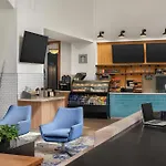 Embassy Suites Boston At Logan Airport