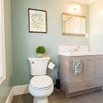 Apartment Renovated 4br3ba Escape - Near Public Transportation Boston