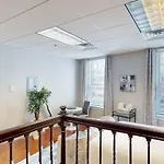 Cozy In Faneuil Hallquincy Market Apartment Boston