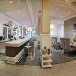 Fifteen Beacon Hotel