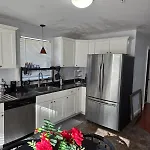 Cozy Nest Getaway Near Boston! Apartment Boston