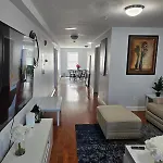 Cozy Nest Getaway Near Boston! Apartment