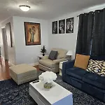 Cozy Nest Getaway Near Boston! Apartment *