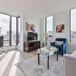 Apartment Private With Kitchen & Gym Boston