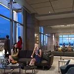 Stunning Apt With City Views