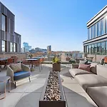 Apartment Downtown With Kitchen And Gym Boston