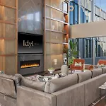Downtown With Kitchen And Gym Apartment