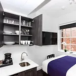 Stylish In Historic - Unit #404 Apartment