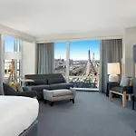 Courtyard Downtown/north Station Hotel 3*