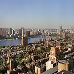 Hilton Back Bay 3* Boston