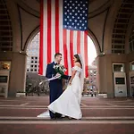 Hotel Harbor Boston