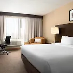 Doubletree By Hilton Bayside Hotel