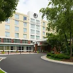Doubletree By Hilton Hotel Boston Bayside