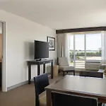 Doubletree By Hilton Bayside Hotel Boston