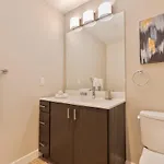Luxury With Harbor Views Apartment *