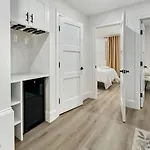 Forest Hill -boston Apartment