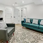 Forest Hill -boston Apartment *