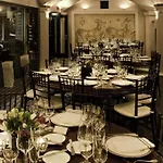 Fifteen Beacon 5* Boston