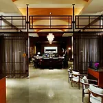 The Ritz-carlton, Hotel 5*