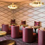 Hotel Charlesmark