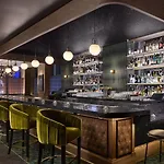 Aka Common Hotel